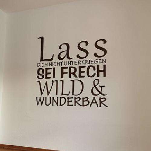 Wandspruch im Stiegenhaus