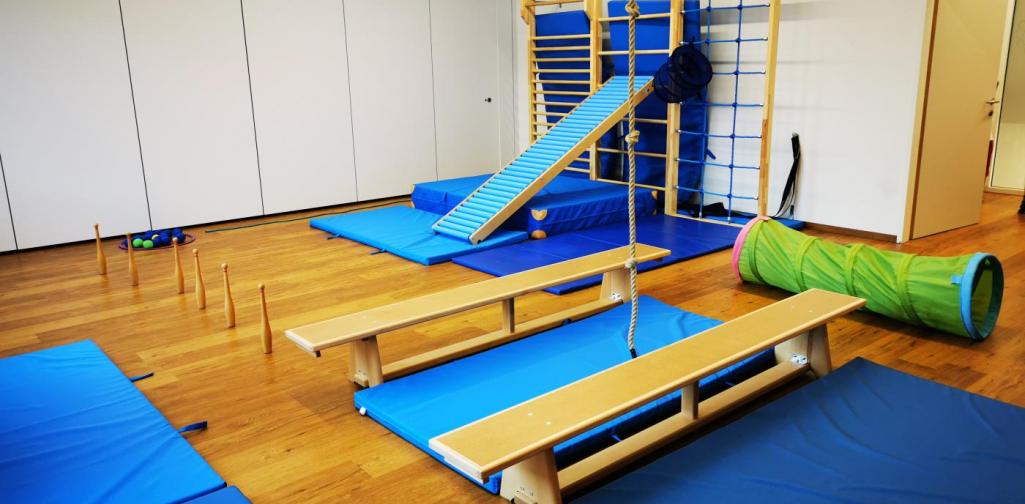 Verena Ein Bewegungsparcour ist aufgebaut