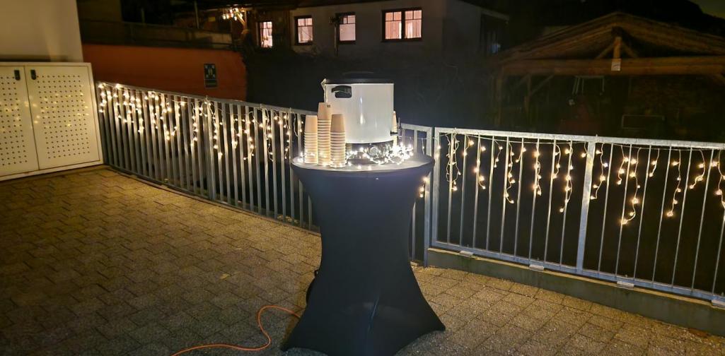 Verena Eder Punsch für alle Gäste